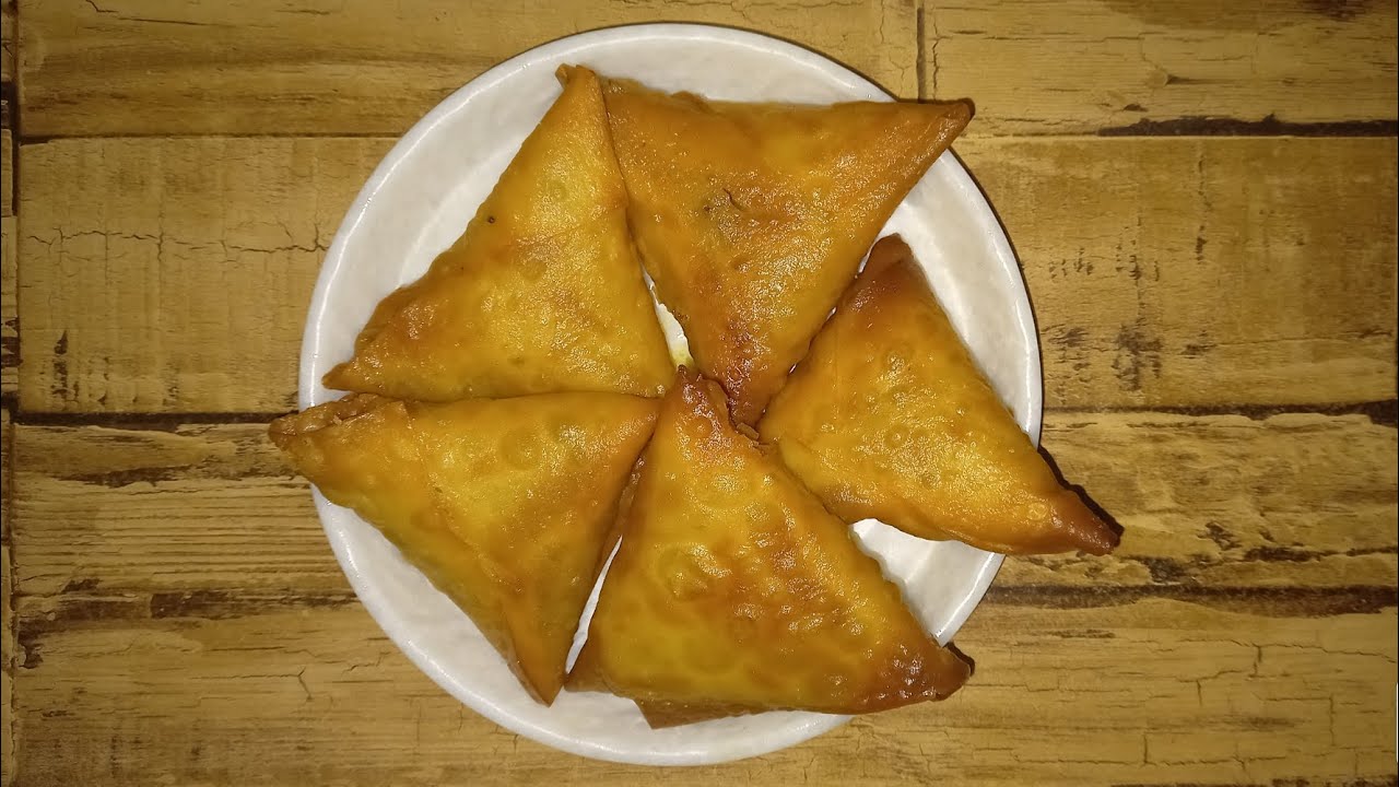 The Best Keema Samosa You’ll Ever Make 😋 | Iftar Snack | Ramadan Series 🌙 | Taste Buddie’s 