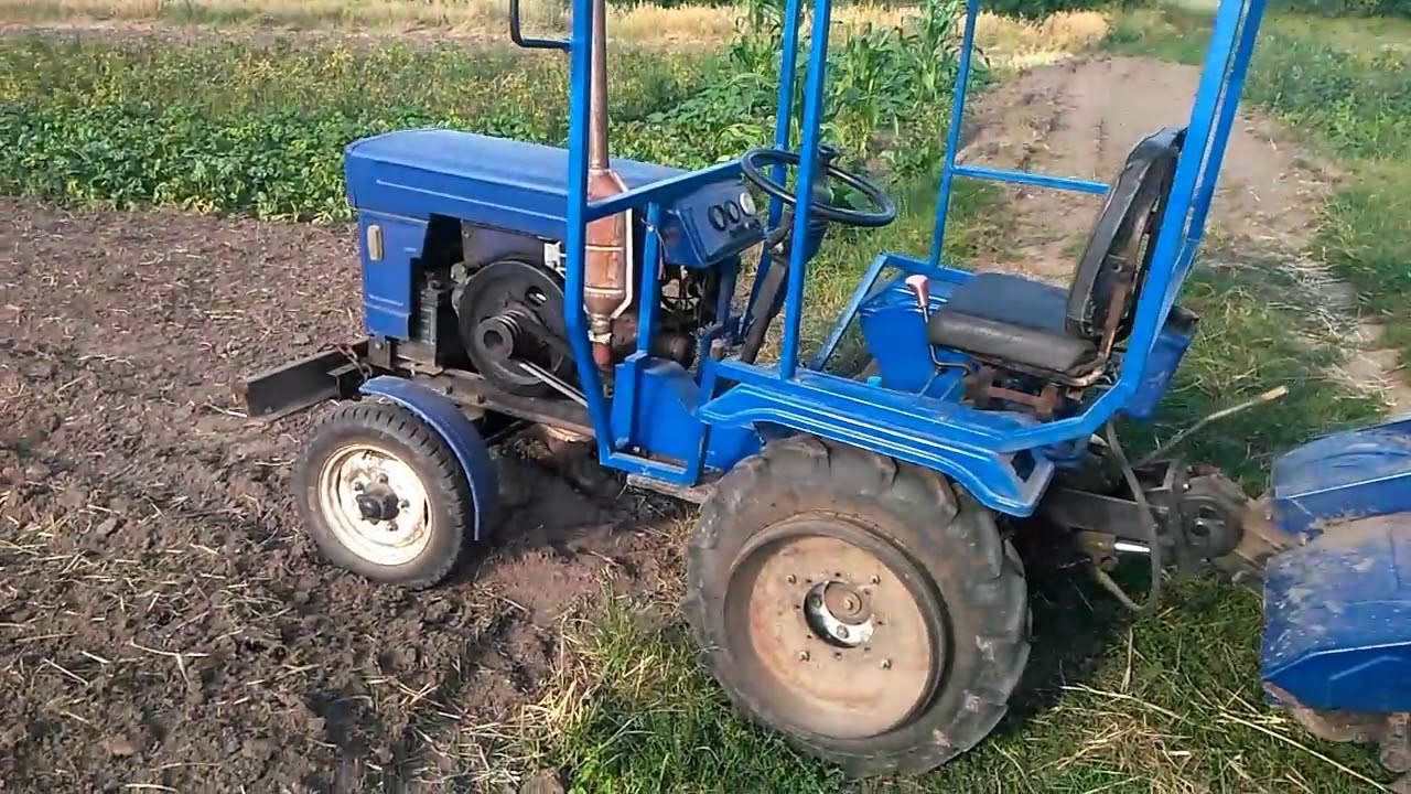 Каркас кабіни на мототрактор.