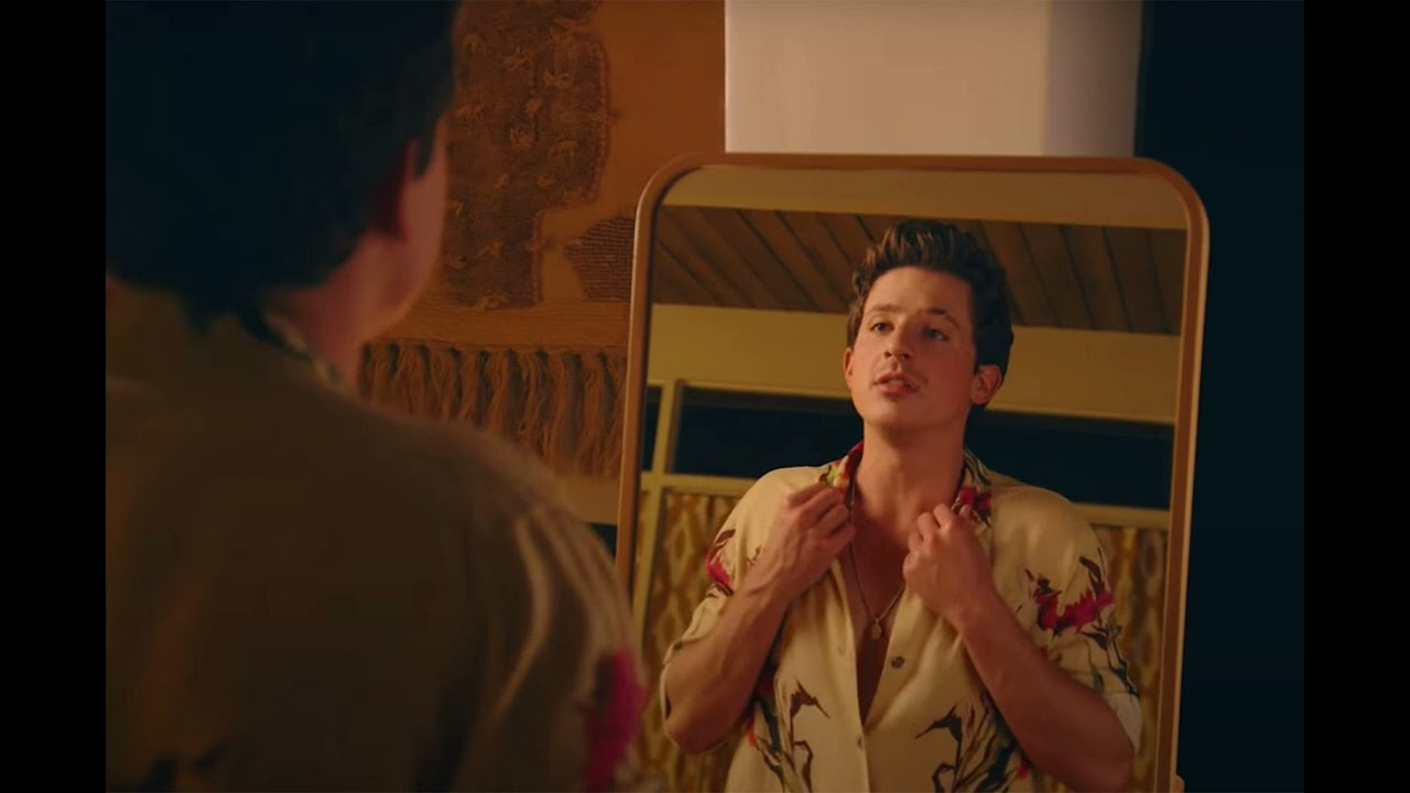 Charlie Puth - Looking At Me