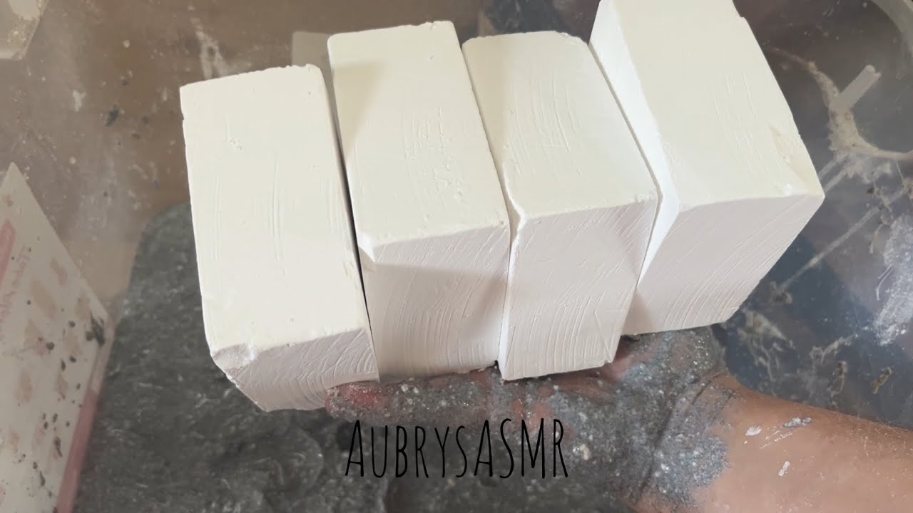 Gym Chalk in paste mixture