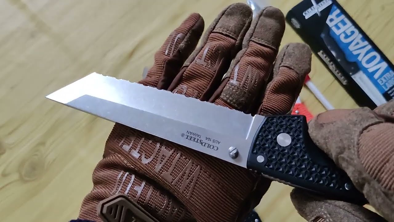 Обзор ножа COLD STEEL VOYAGER TANTO EXTRA LARGE SERRATED - здоровенная, злая 