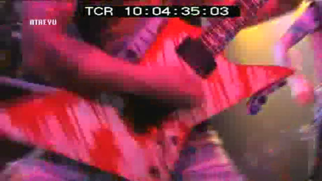 Atreyu - A Song For The Optimists Live DVD Quality With Lyrics by 0mitchrocks0