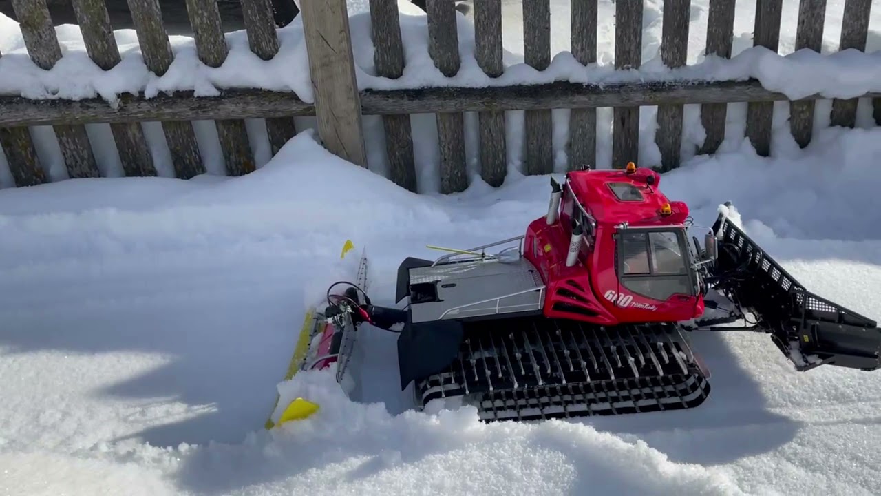 RC Pistenbully 600