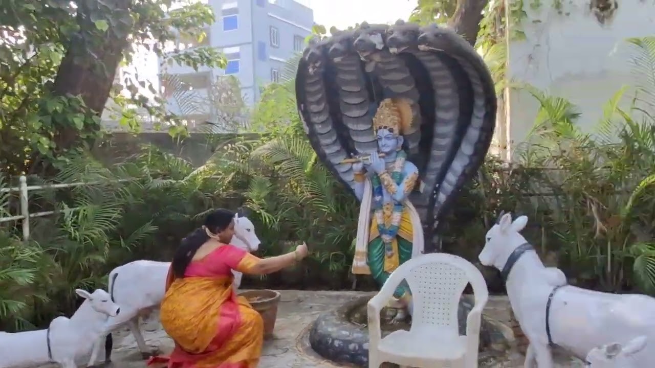 విజయవాడలో లో ఖాజా దగ్గర వేణు గోపాల స్వామి టెంపుల్ 
