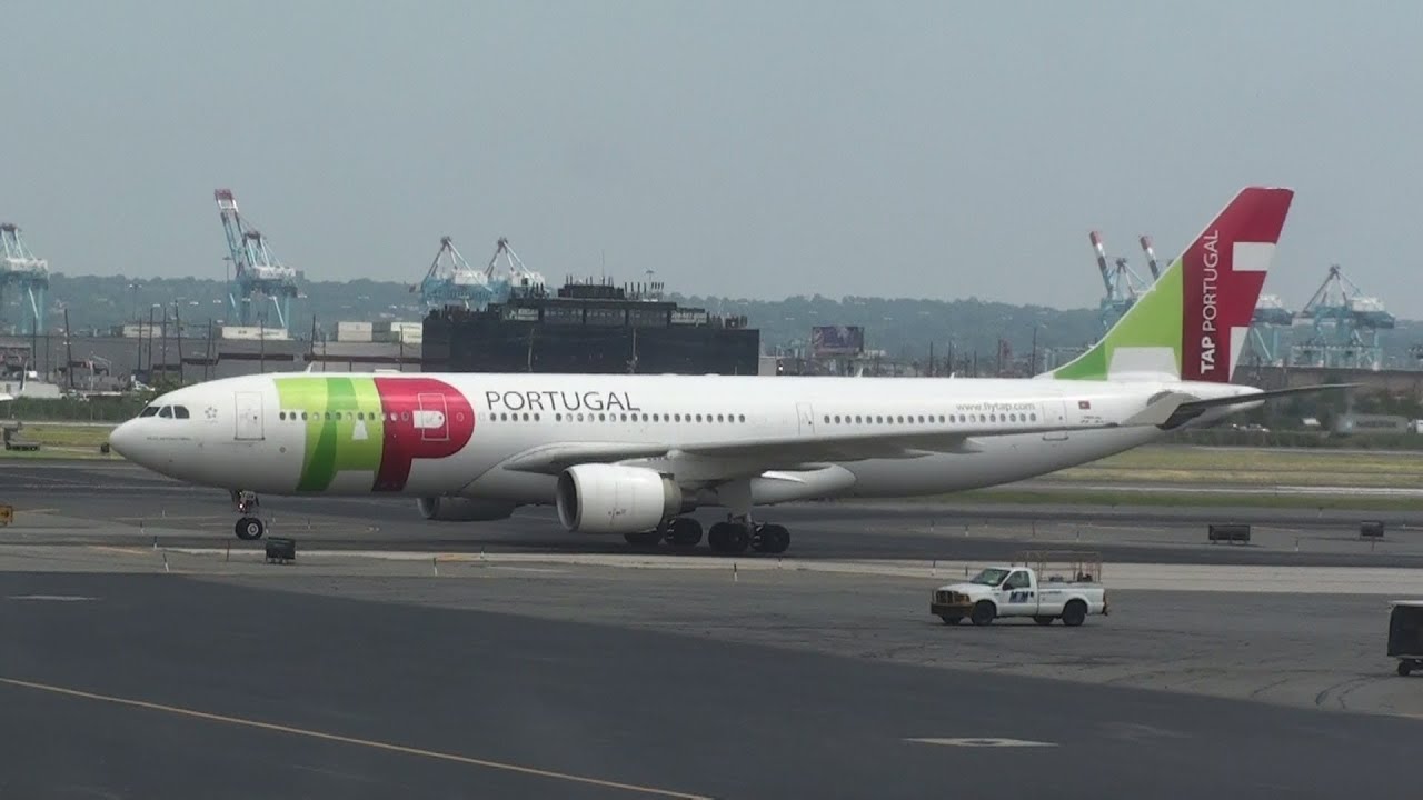 Newark Liberty International Airport EWR New Jersey / New York to Lisbon and Madeira Airport.