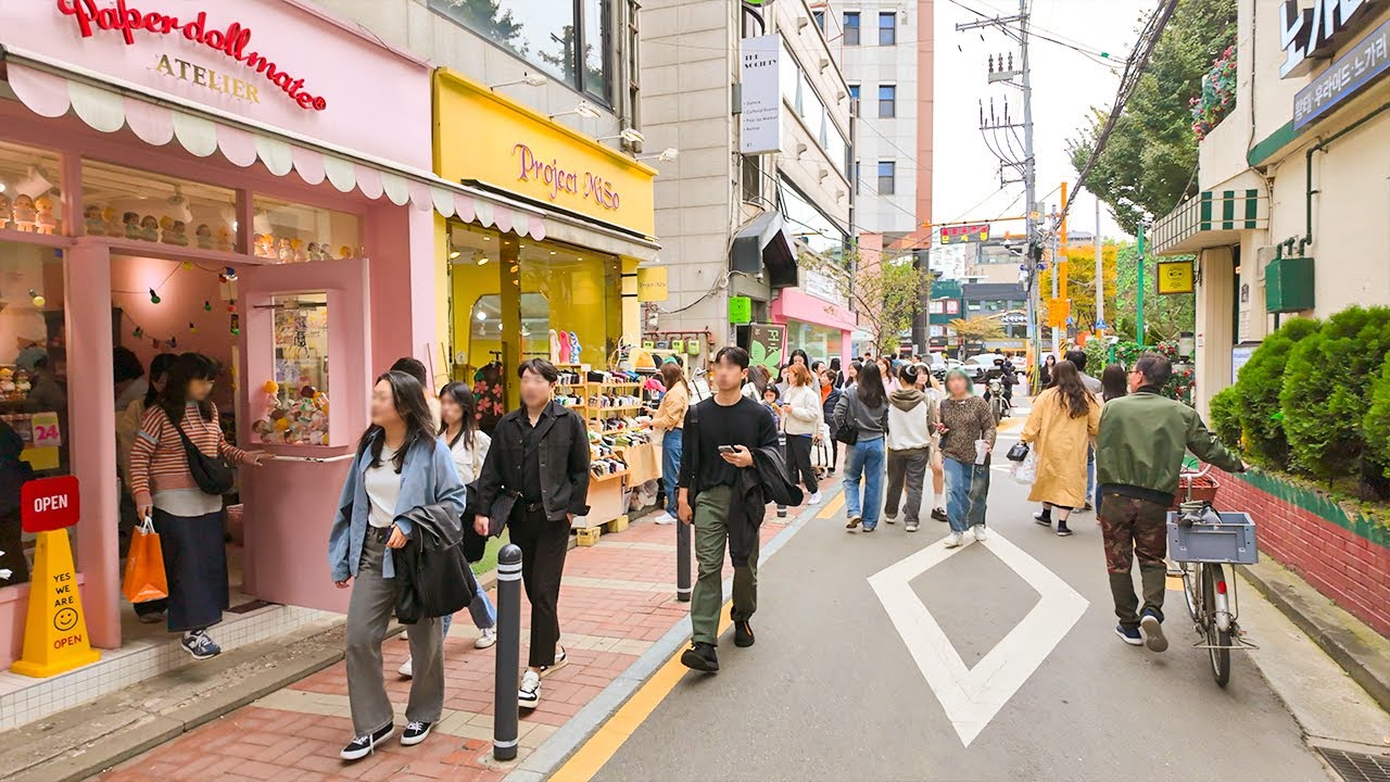 Saturday Afternoon Walk on Seongsu-dong Street in Seoul | Korea Autumn Travel 4K HDR