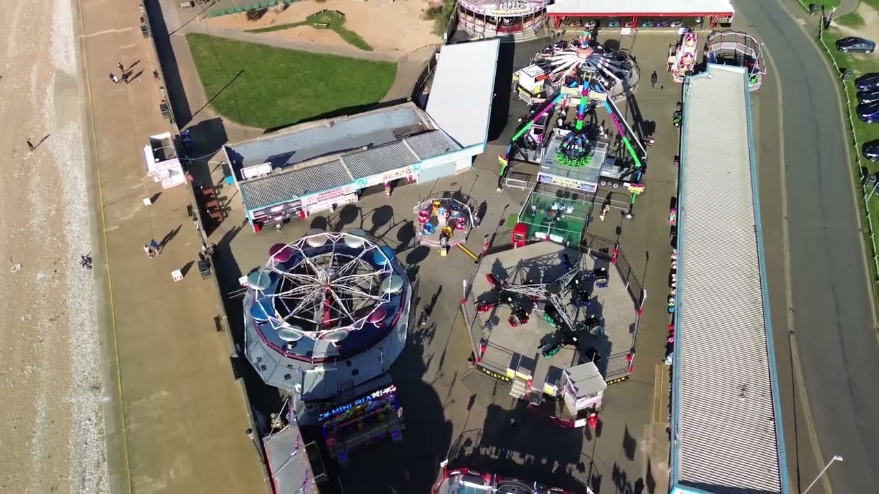 Hunstanton a birds eye view. Part 1 www.drone-in-flight.co.uk 🥰🤪🙄🥸