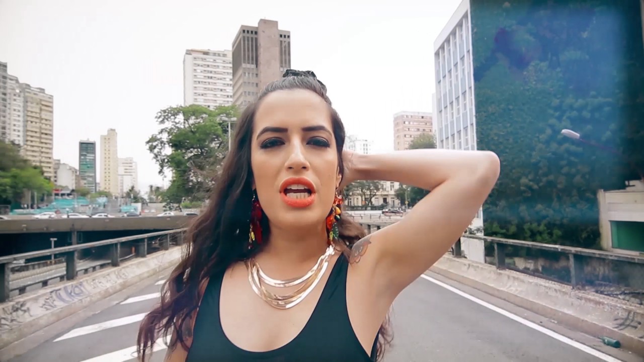 Lívia Cruz - Ordem Na Classe