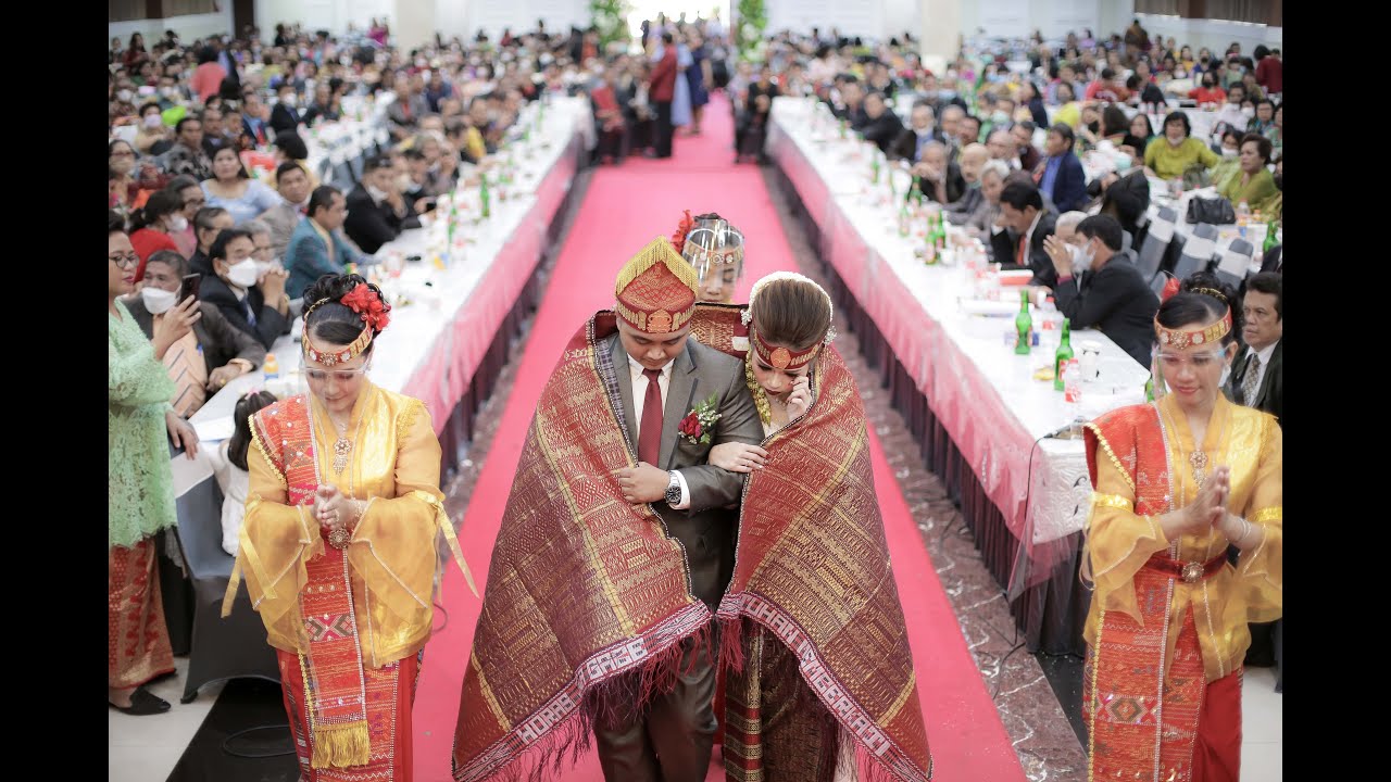Parto Photo ( Daniel & Christina ) Video Liputan Pesta Adat Batak - Gedung Graha Bintang