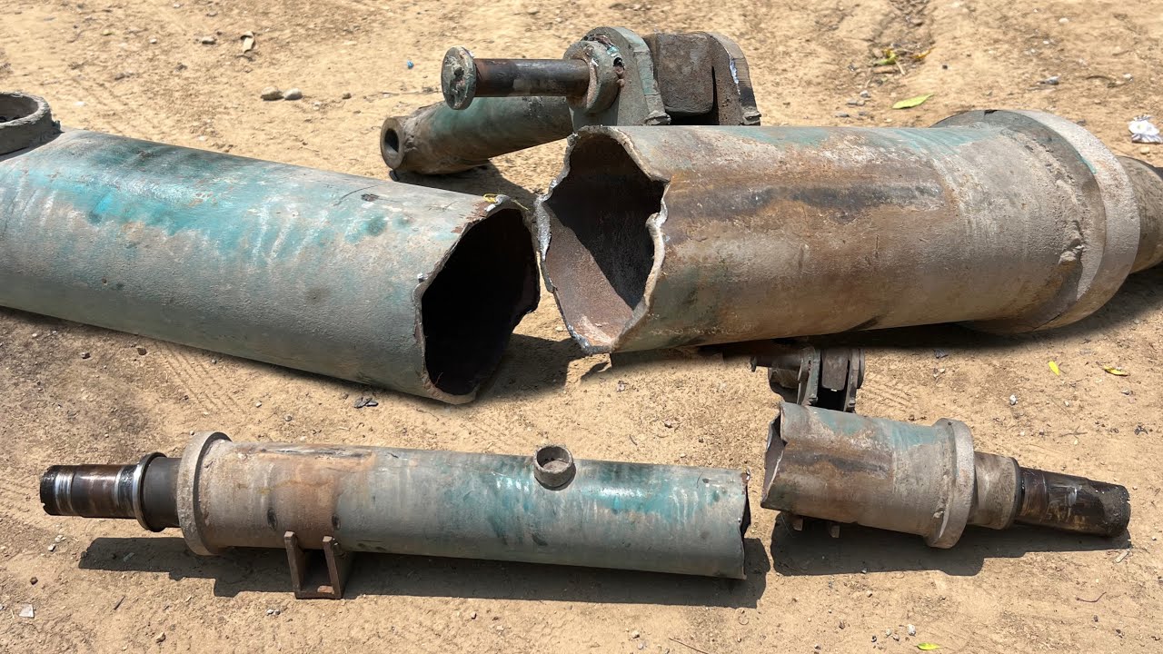Massive Breakdown! Steel Cylinder Blows Apart Under Extreme Pressure!”