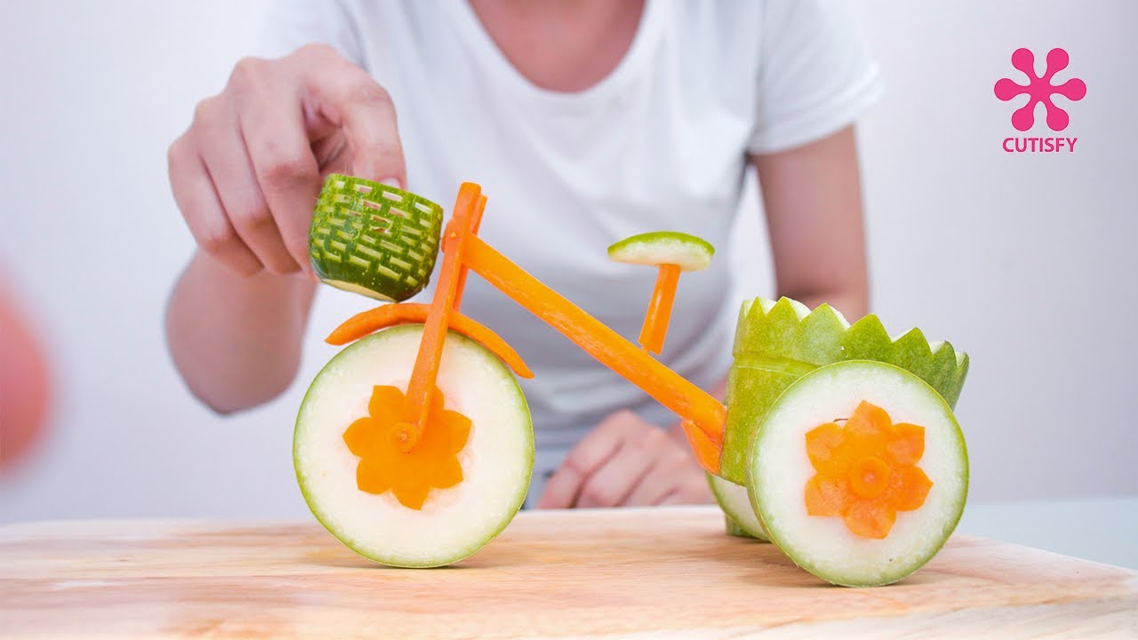 Amazing Bicycle Vegetable Carving & Garnishes Art