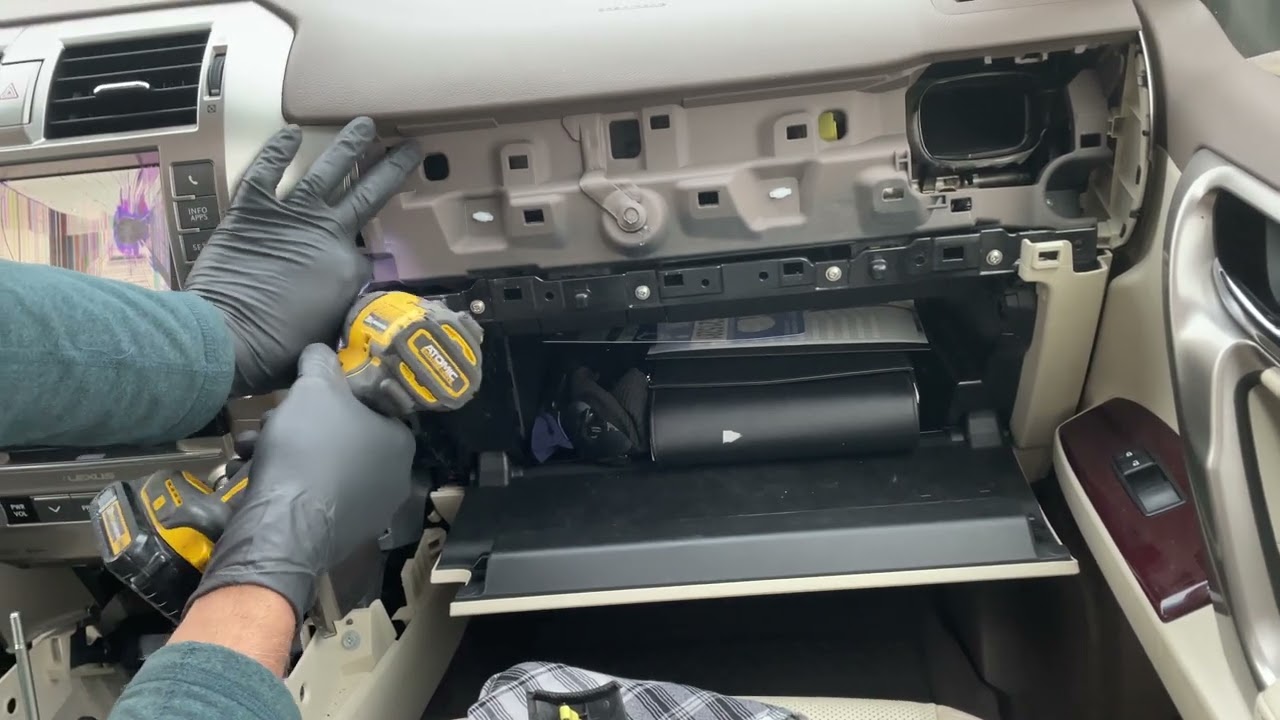 How to remove radio on 2019 Lexus GX460