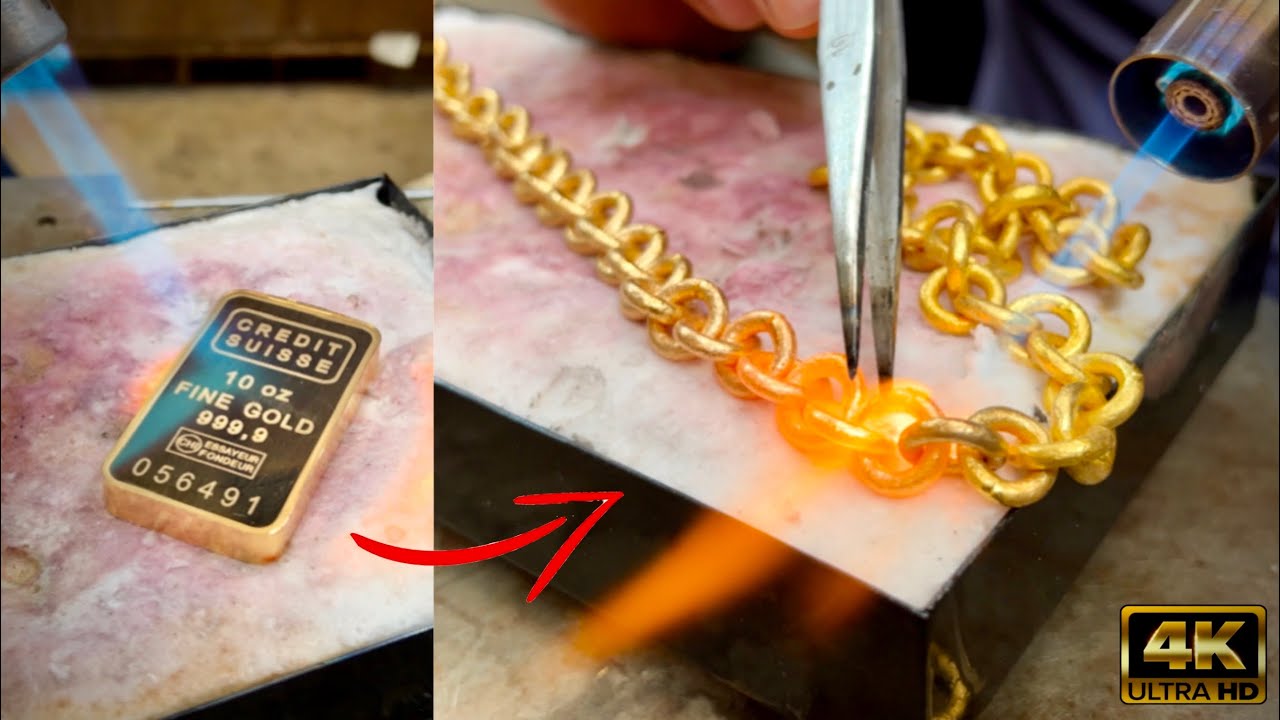 This 10 oz 24K pure gold Cuban link necklace is insane!