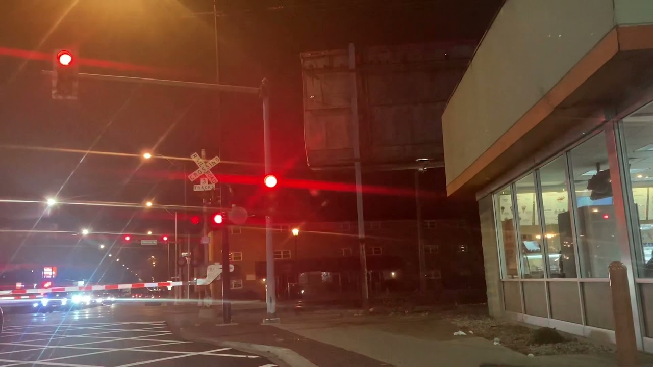 Elmwood Park Metra 402 and Union Pacific Harlem and Grand ave
