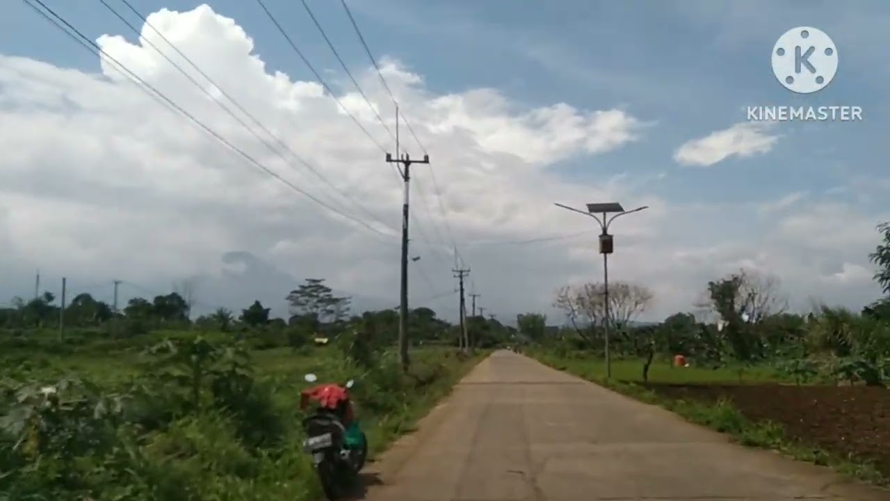 Cerita pendek,,cita2 pengen jadi dokter,tapi ortu tidak mampu akhirnya JD #tukangsayurkeliling 
