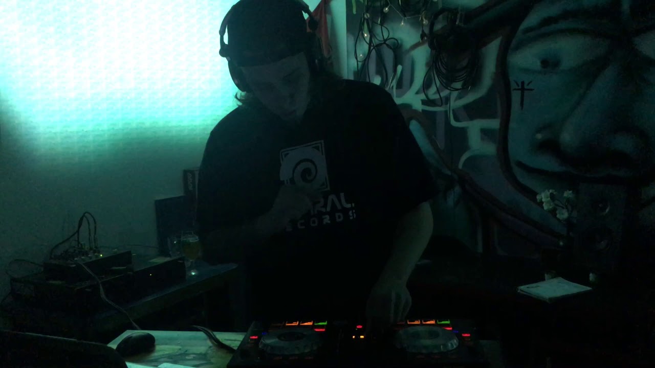 Franco Schneider - Espiral Online