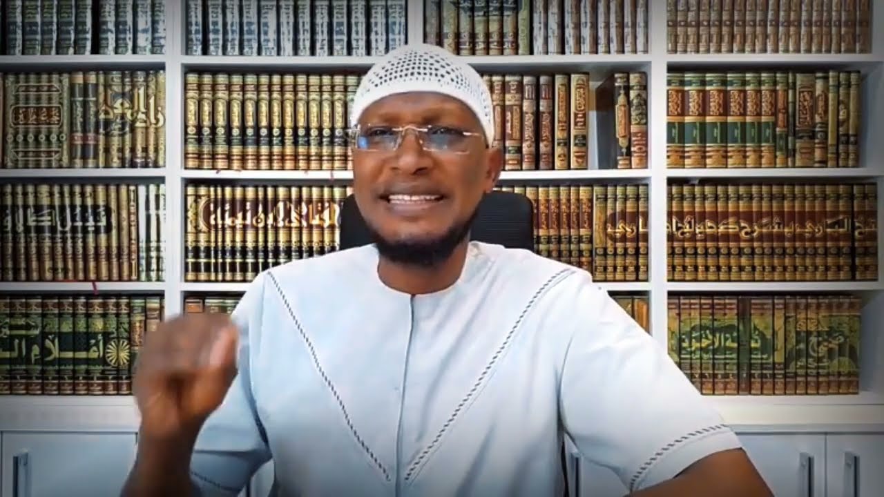 TAFSIRA SUURAA KAHFII AYATA 1-6
