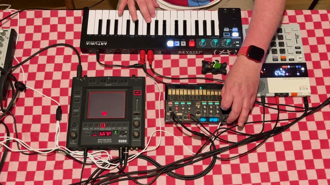 Jam 12 - with EP–133 K.O. II, Volca FM2, Keystep and Kaoss Pad 3