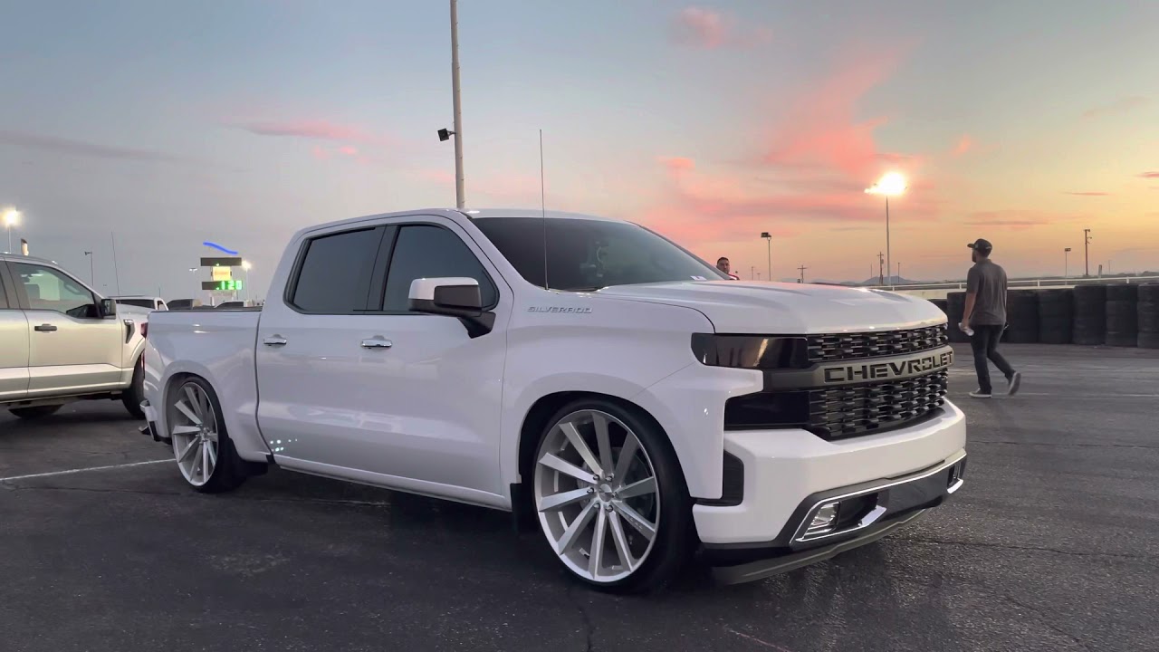Insane trucking Arizona (who we are) truck meet Silverado 26 inch wheels lowered