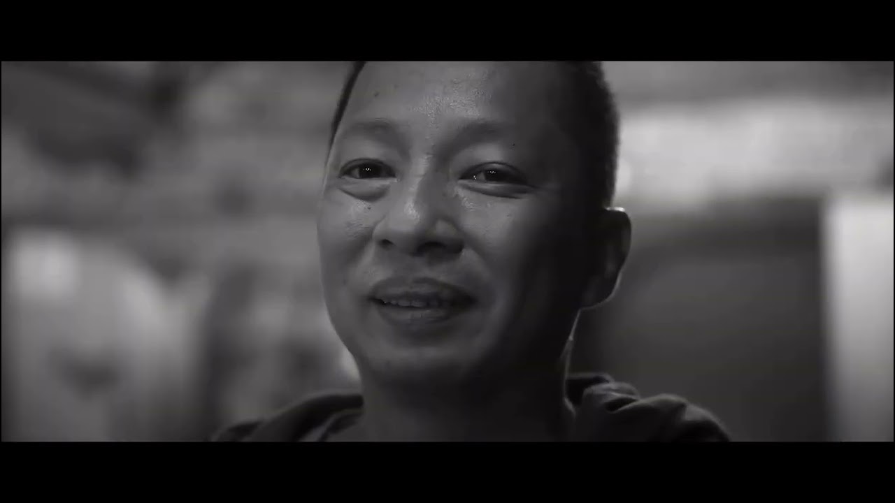 Jatuh Cinta Seperti Di Film-Film (Official Trailer)