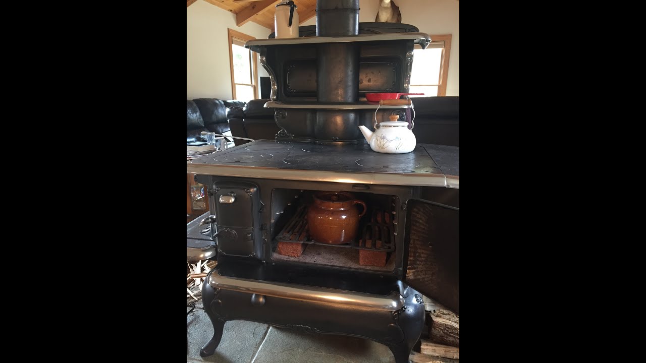 Antique Wood Cookstove Baked Beans