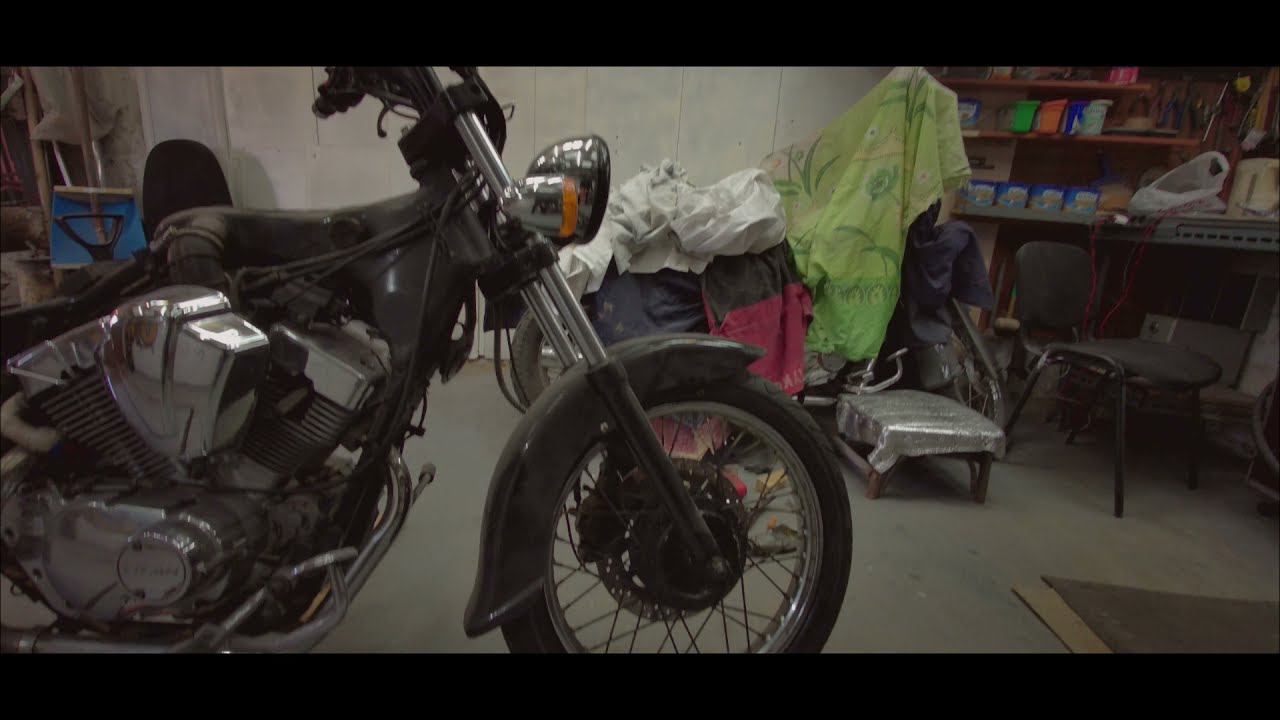 Motodaily Ep 2. Replacing front Tire! Timelapse moto | мотобудни. Замена передней покрышки