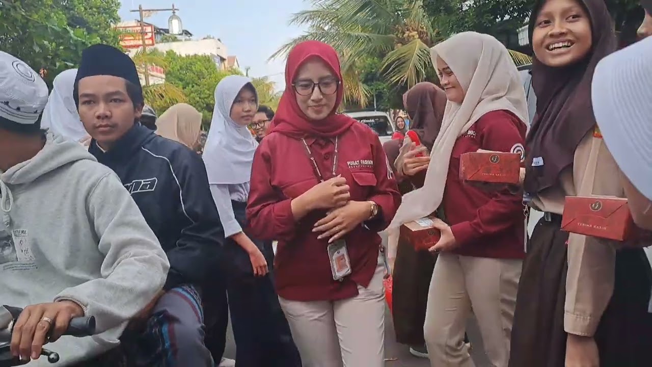 Berbagi Takjil / Rantang Kayaah, jum'at 13 Maret 2026