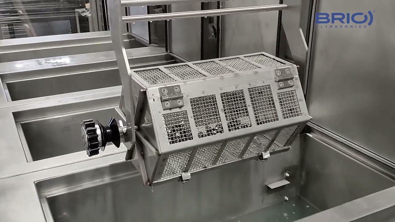 BR-150 AMS. Automatic Multistage ultrasonic cleaning machine with rotary drums