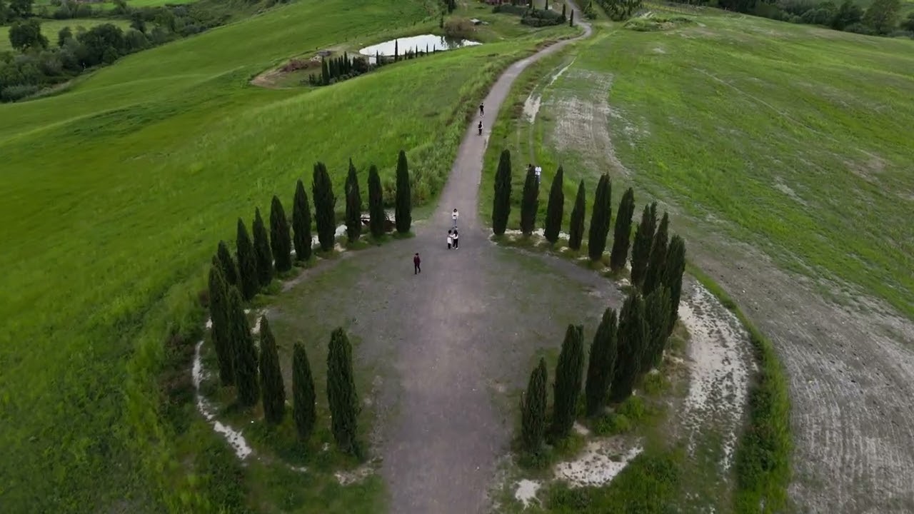 Cipressi della Val d'Orcia (SI) - Maggio 2025 - DJI Air 3 4K