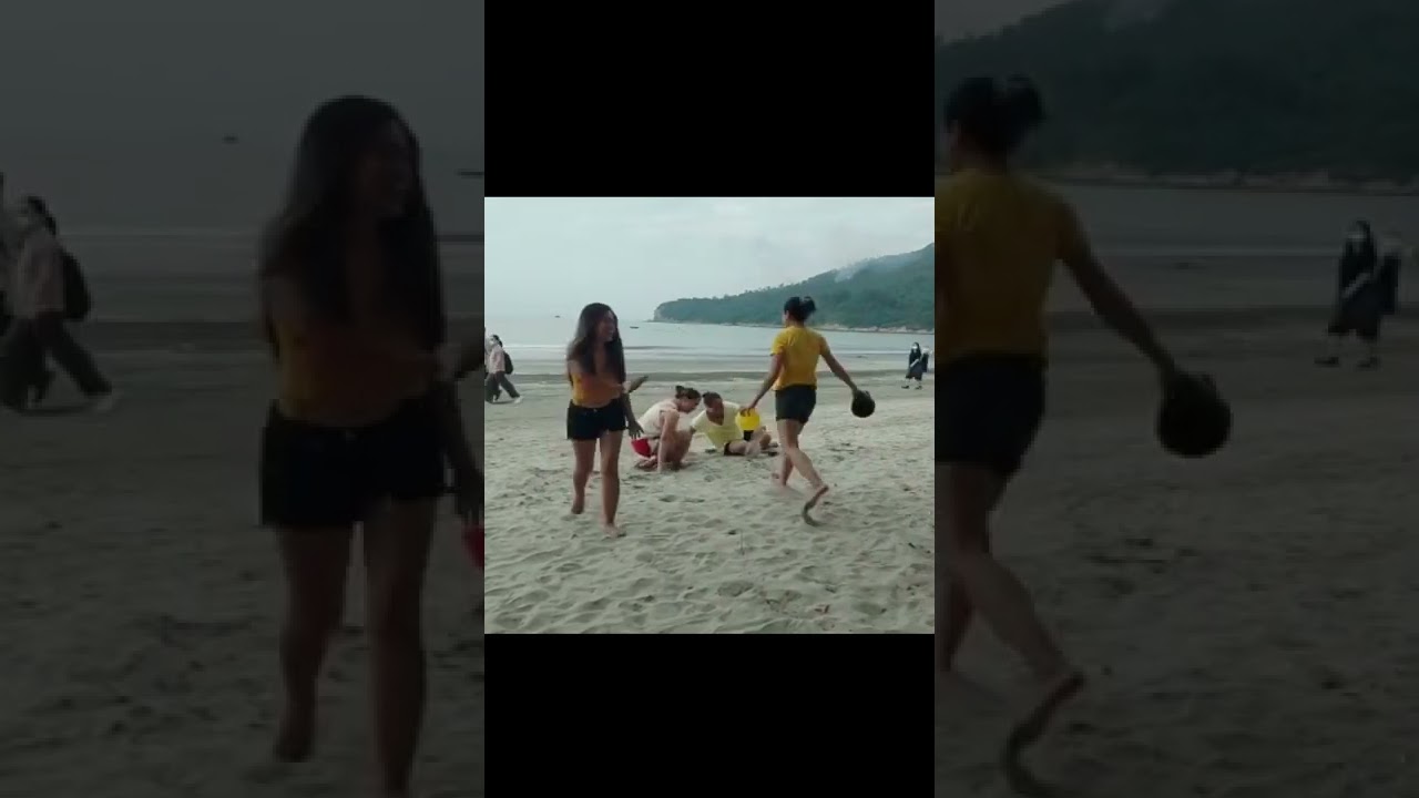 BEACH FUN GAME😅#shorts #youtubeshorts
