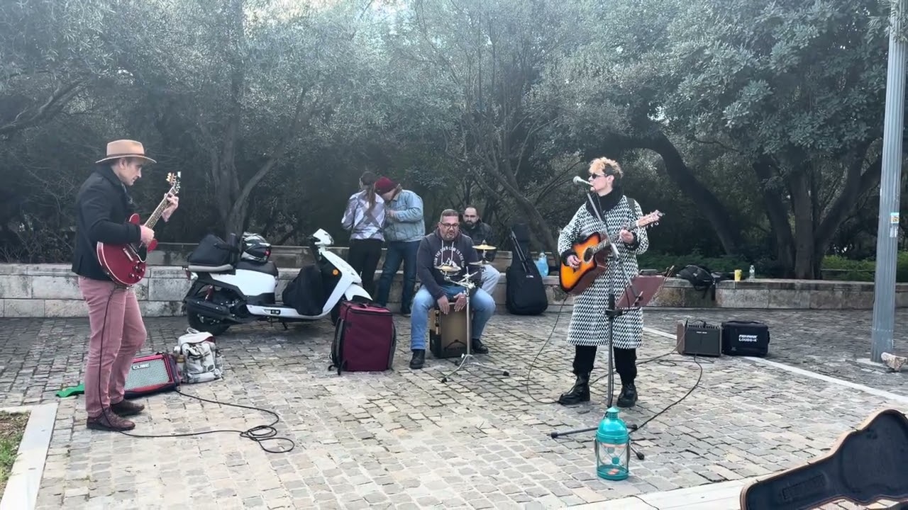 Ο ακροβάτης - Μουσικοί του δρόμου | Αθήνα (Διονυσίου Αρεοπαγίτου) 22/2/2026 