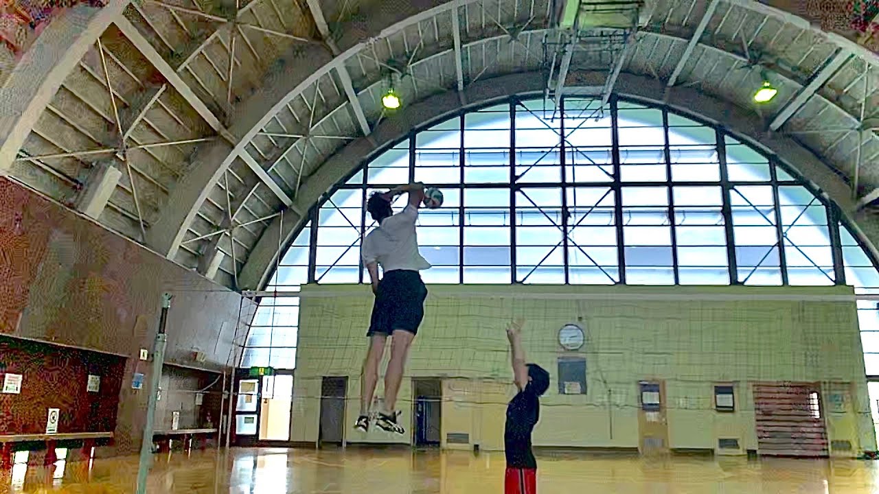 Japanese Volleyball / Monster Volleyball Spike by TAKAHIRO TOZAKI.