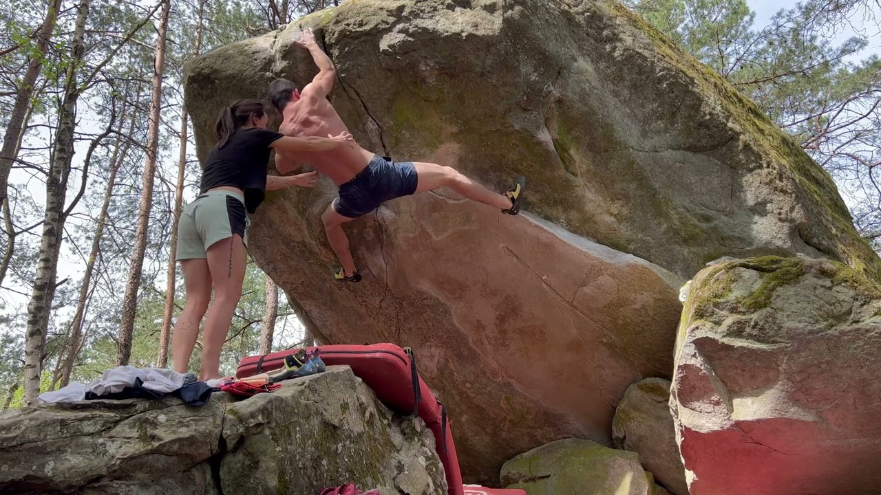 Fontainebleau - Coquibus Auvergne - Roc A Dos (7C)