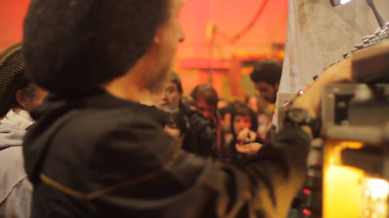 REGGAEBUS NIGHT # 2  -   KING SHILOH 4