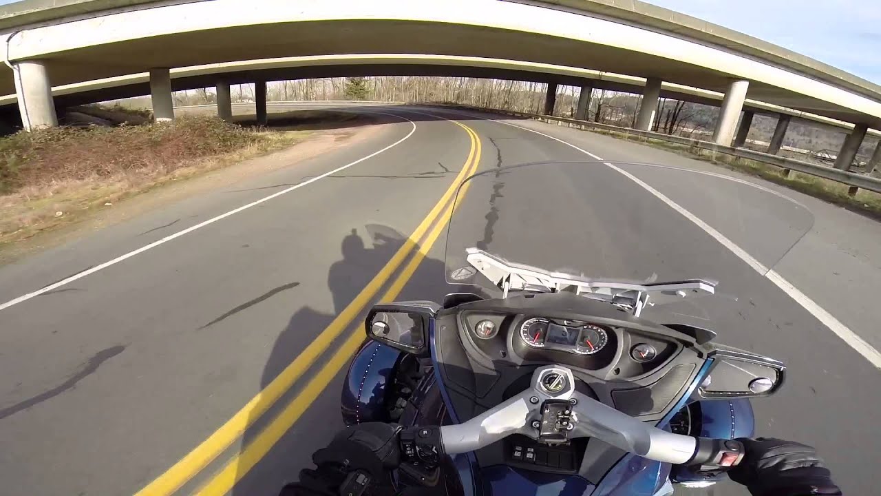 Can-Am Spyder Roadster RT Test Ride!  | TestRides