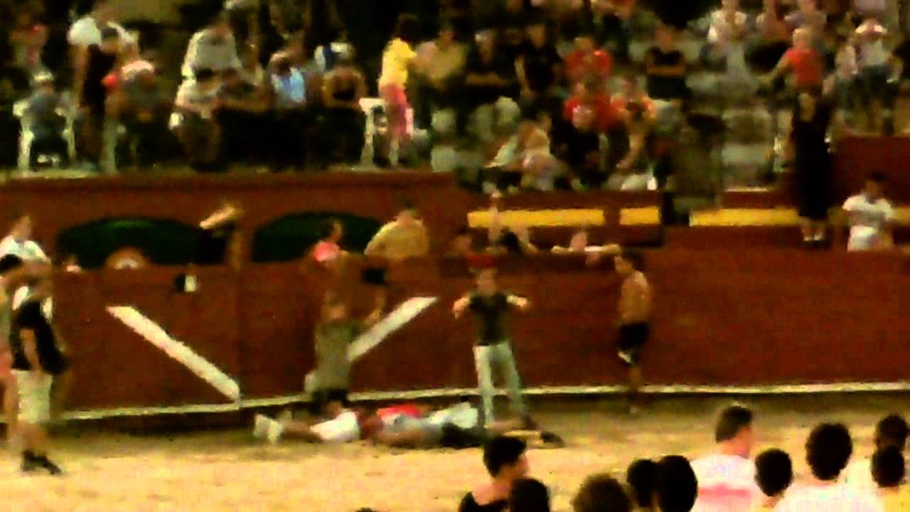 Requena Wine and Water Festival - Alex almost getting hit