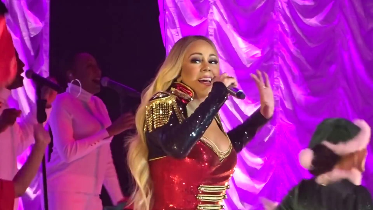 Mariah Carey - ALL I WANT FOR CHRISTMAS - Paris FRANCE - 7 décembre 2018