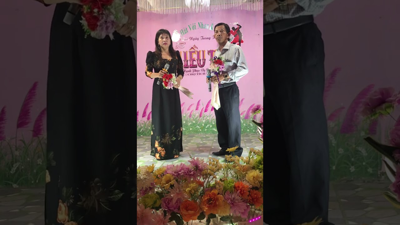 Hoài Dung & kim hương trình bày ca khúc Đương tình đôi ngã