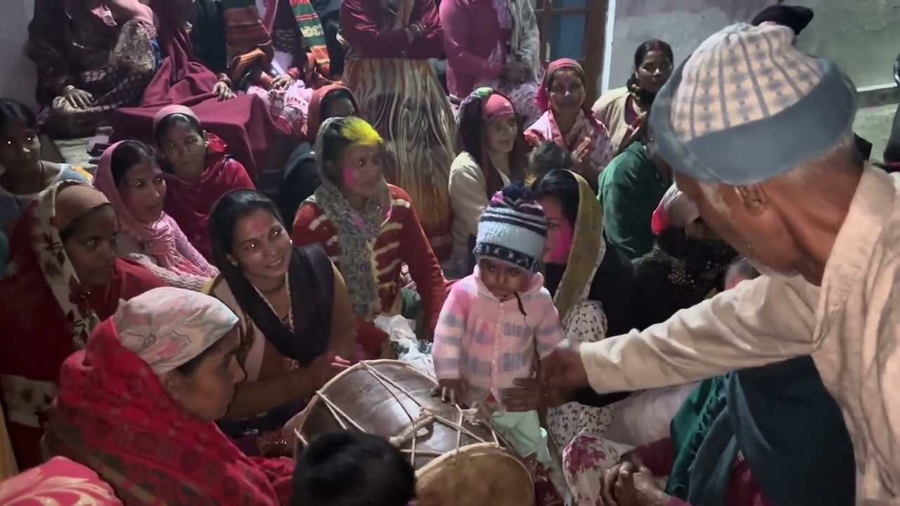 Babre holi m aaya sab ko devta