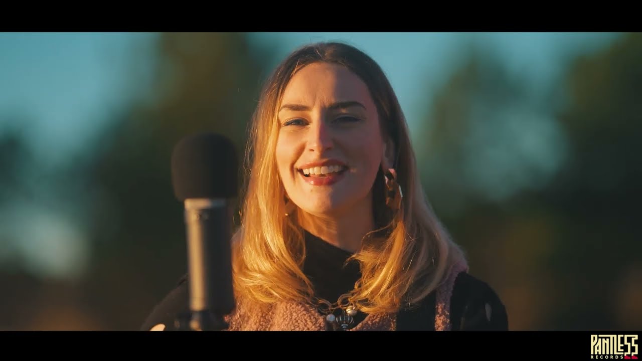 Philippine Lavrey - Lune et retour (live session à Lacanau)