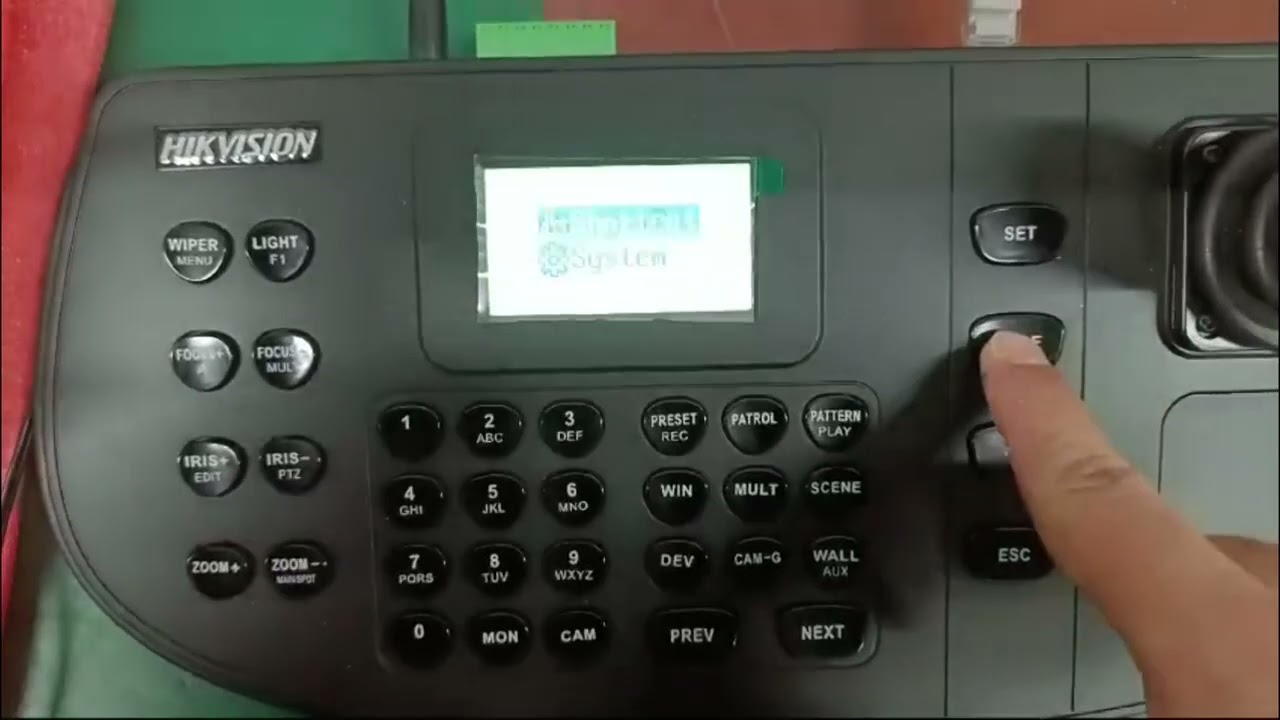 How to configure HIKVISION - DS 1200KI(B) Joystick to NVR and PTZ Control.