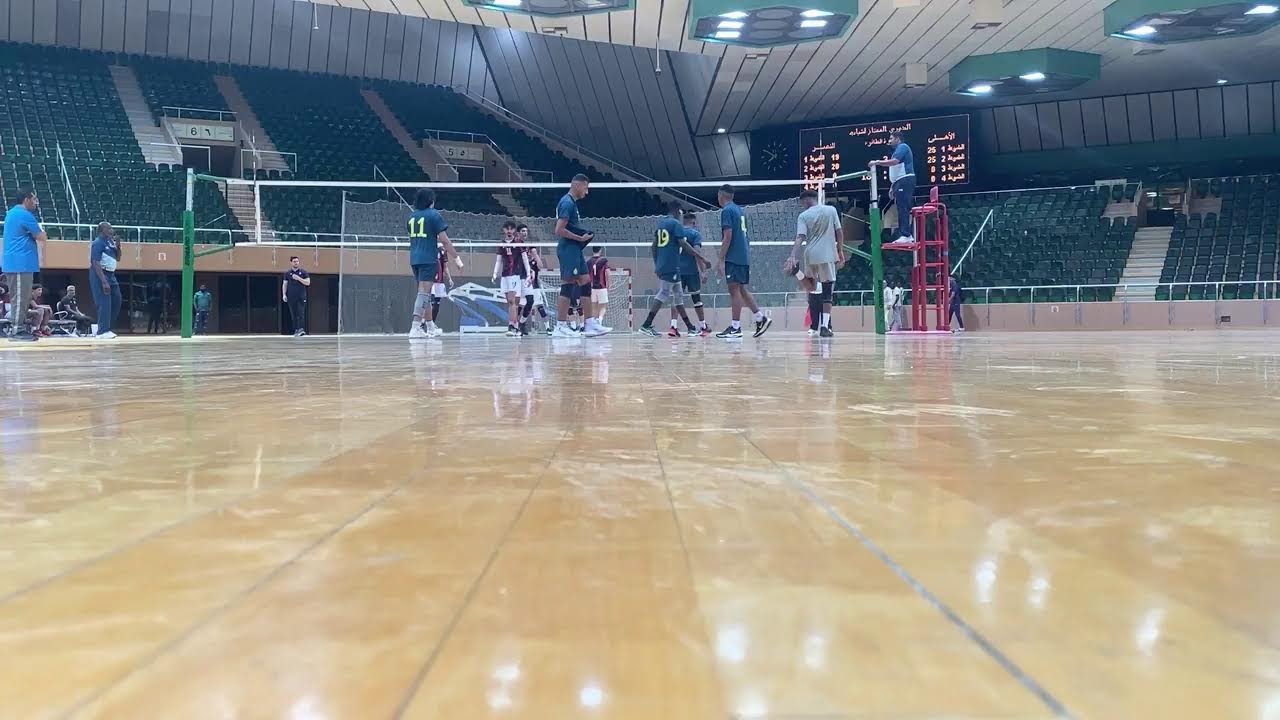 طائرة الأهلي ضد النصر فئة الشباب