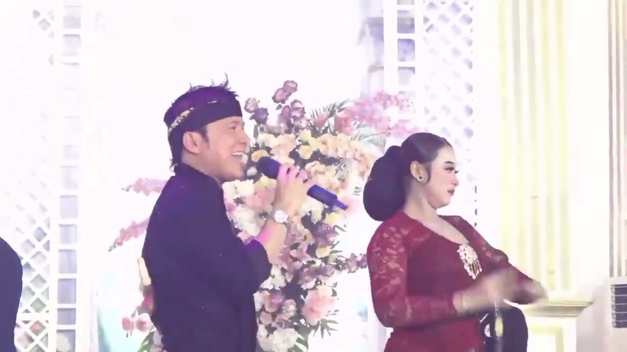 LAMUNAN-DHIMAS TEDJO FT NIKEN SALINDRI