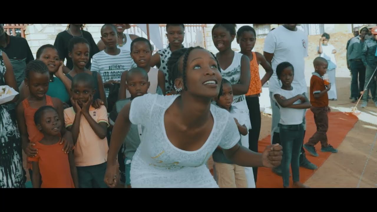 Afrikan Roots - Mosadi (feat. Silly West) [Official Video]