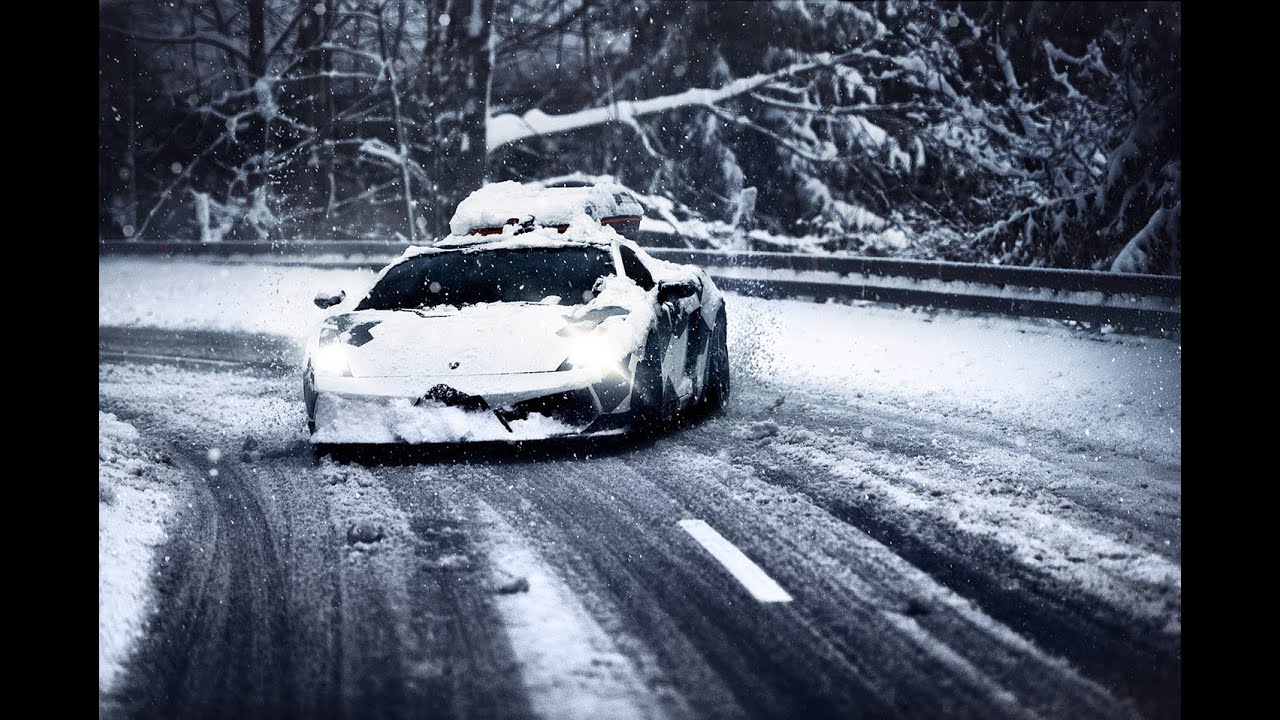 LAMBOS LOVE SNOW