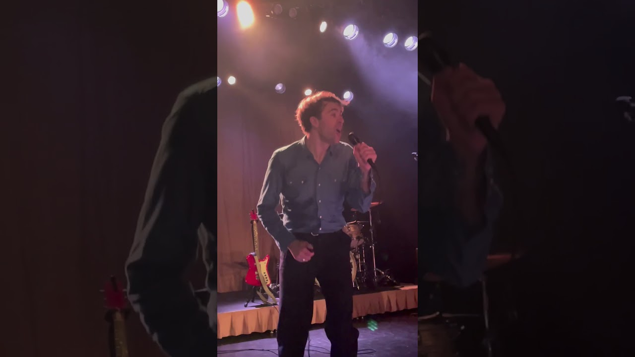 All my friends are falling in love -the vaccines Seattle