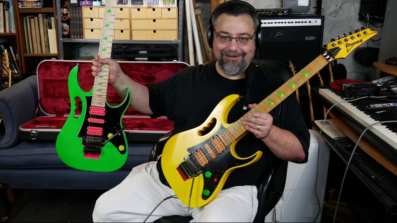 Ibanez JEM 77 1989 года в цвете «пустынное солнце»