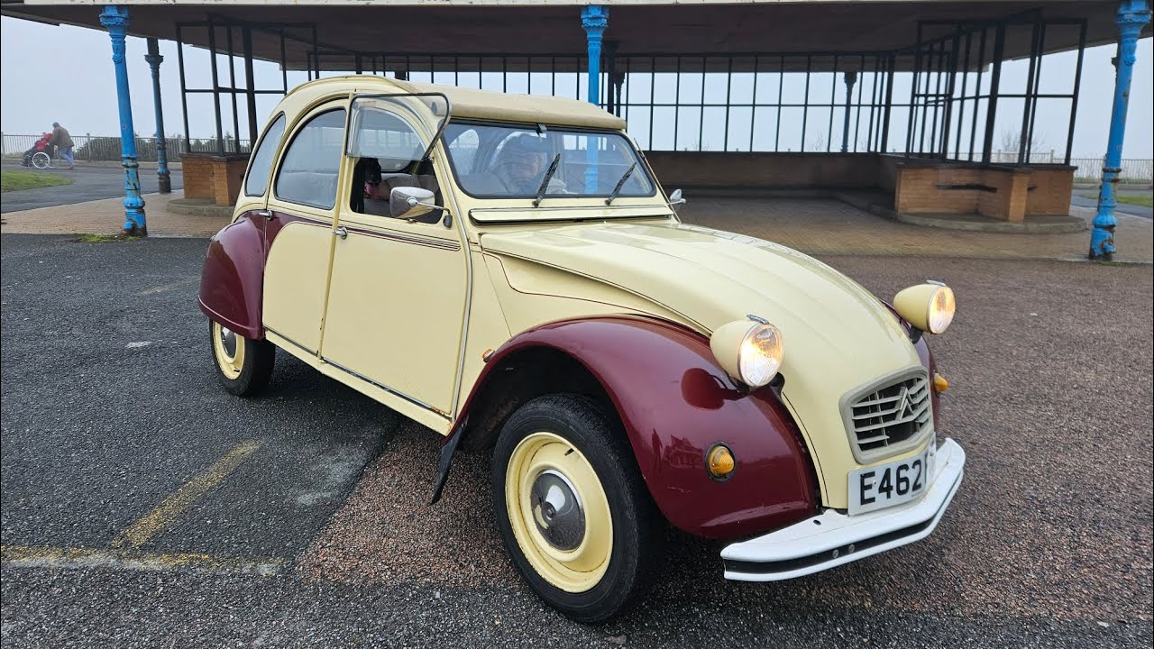 1987 Citroën 2CV6 Special POV Drive
