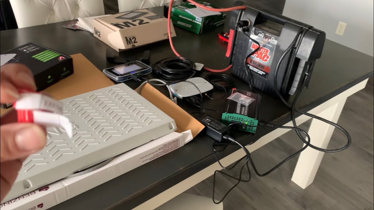 M2 Benzing Pigeon Clock Setup and Testing