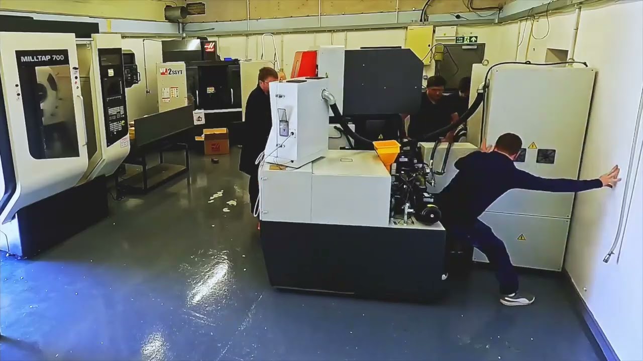 Brand new HAAS VF2-SSYT with a TRT 160 5th axis being delivered to our workshop.